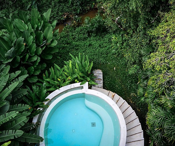 Pool Suite