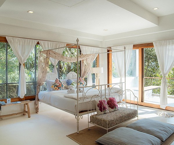 Mountain View Suite with Jacuzzi
