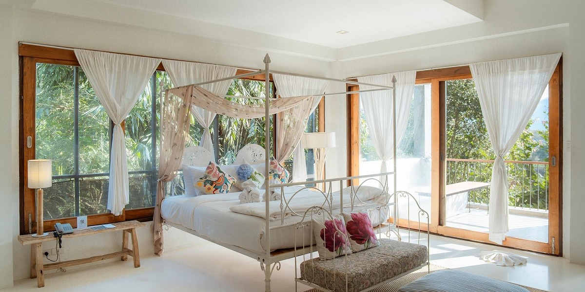 Mountain View Suite with Jacuzzi