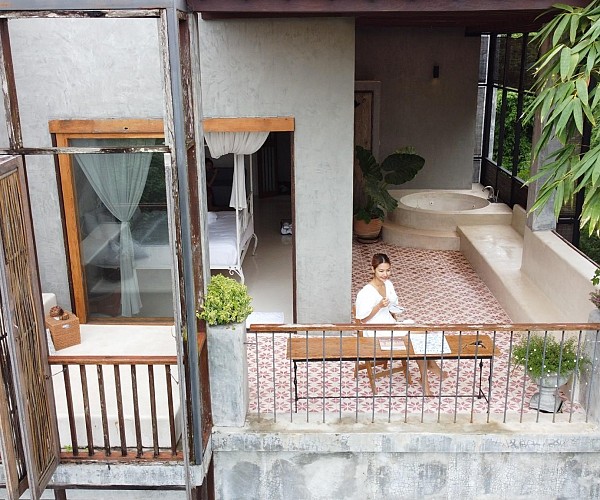Mountain View Suite with Jacuzzi