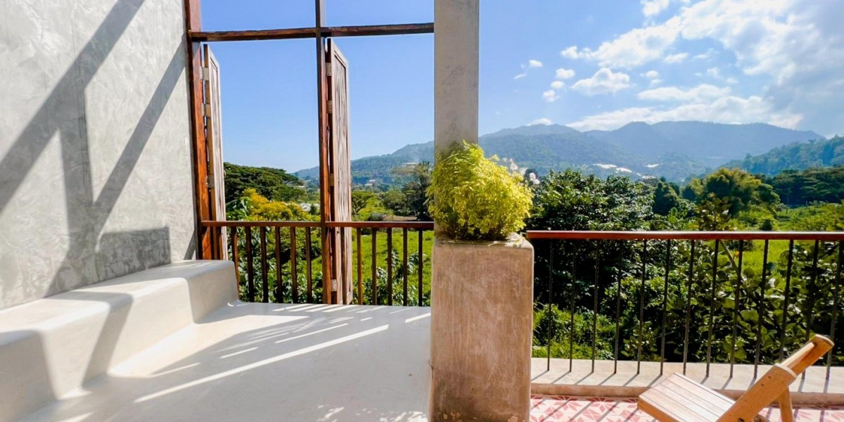 Mountain View Suite with Jacuzzi