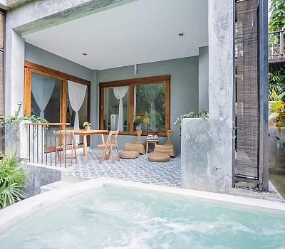 Pool Suite