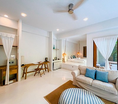 Pool Suite
