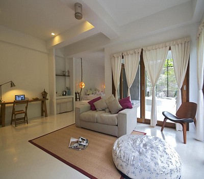 Luxury Suite with Jacuzzi
