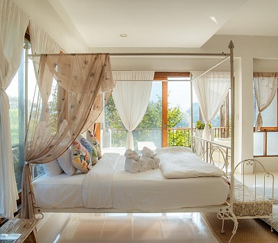 Mountain View Suite with Jacuzzi