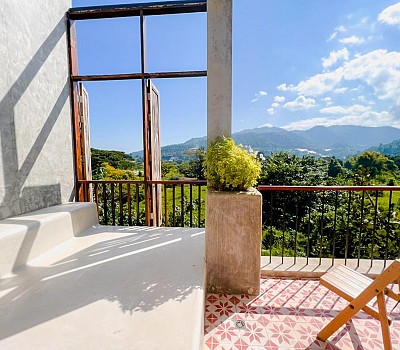 Mountain View Suite with Jacuzzi