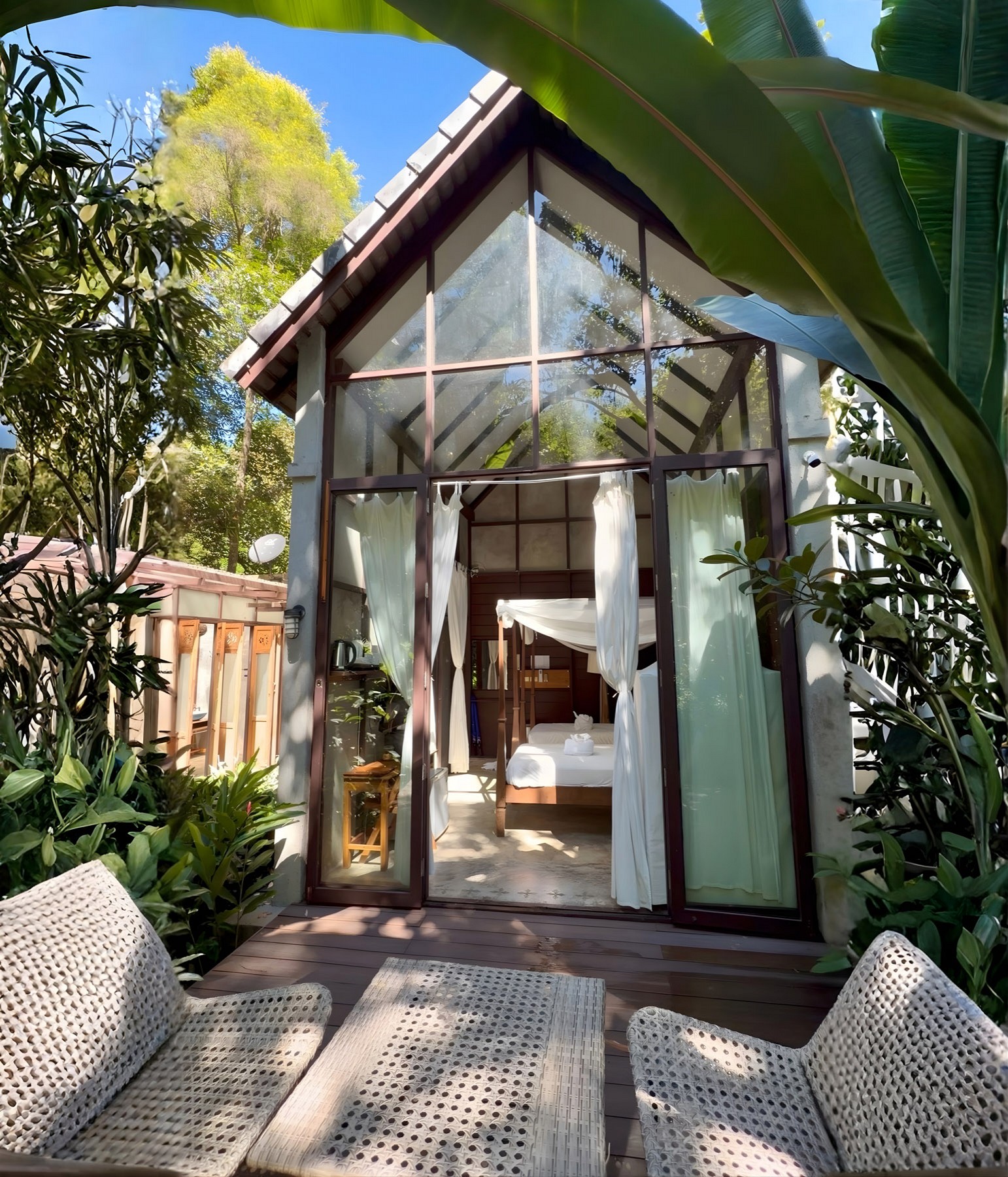 Private Villa Twin Bed